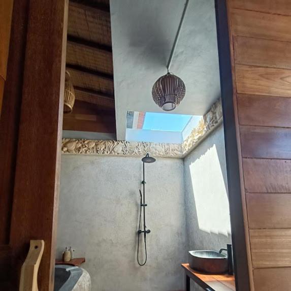 艾湄湾 艾湄小蜜蜂旅馆酒店 外观 照片