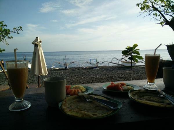 艾湄湾 艾湄小蜜蜂旅馆酒店 外观 照片